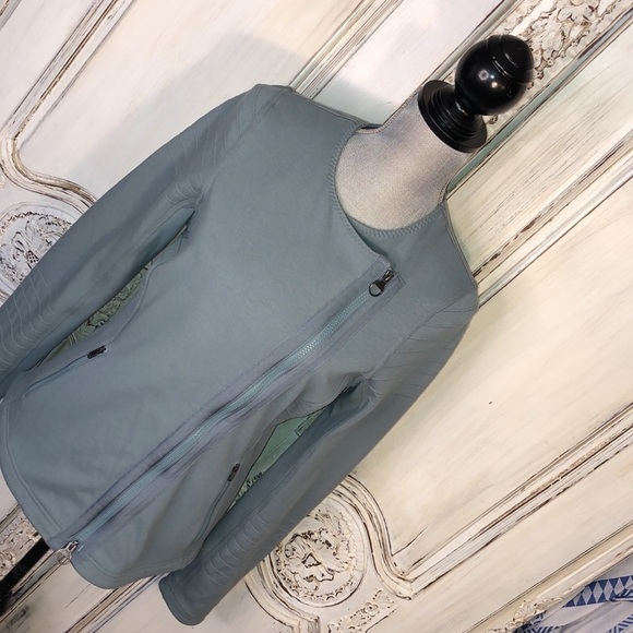 Athleta Beautiful Dusty Green Moto Style Long Sleeve Sport Jacket Size M - Picture 3 of 14